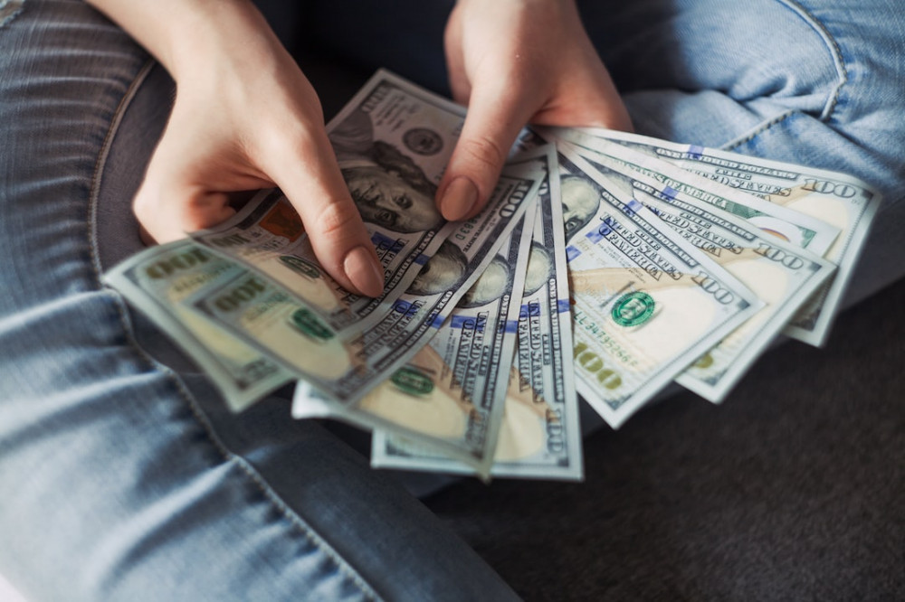 5 Top-Earning Ways to Create Passive Income Streams with Minimal Effort